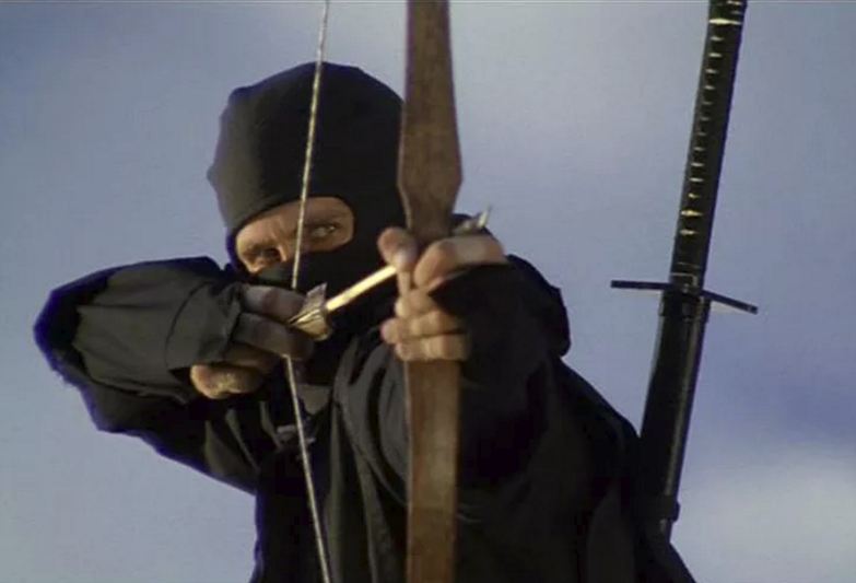 O envolvimento das triades nos casinos de Macau.